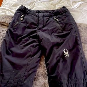 Woman’s size 8 SPYDER ski pants in GREAT condition!!